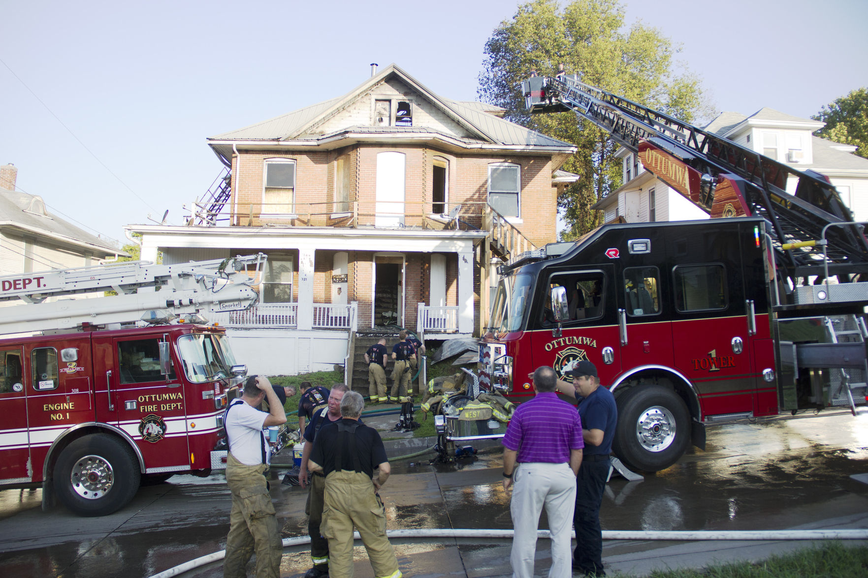 Photos Fire On North Washington News Ottumwacourier Com   59c51107df240.image 