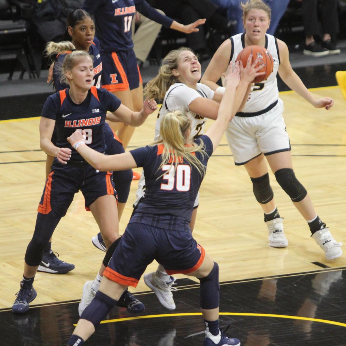 Women S Basketball Hawkeyes Hang Program Record 108 Points On