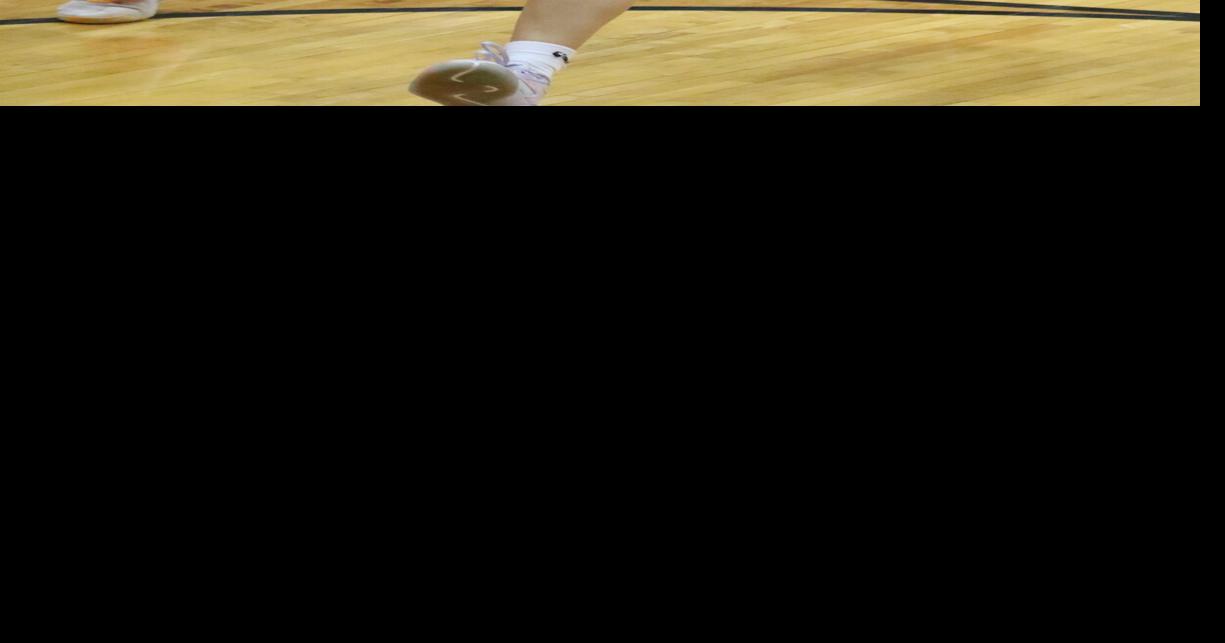 GIrls basketball No. 9 (2A) Warhawks fly away from Sigourney Sports