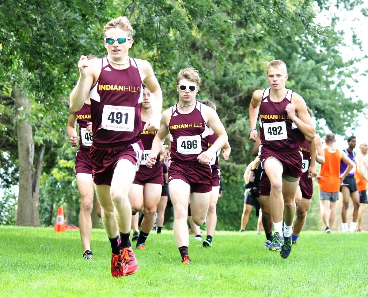 Warriors hosts Souther Harrier Classic, Sports