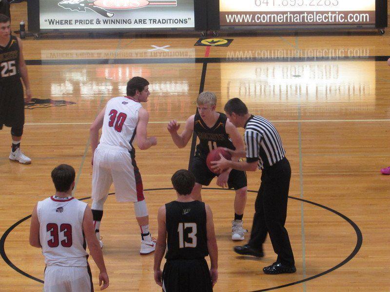 Belloma Kauzlarich Lift Big Reds In Debut Local Sports Ottumwacourier Com