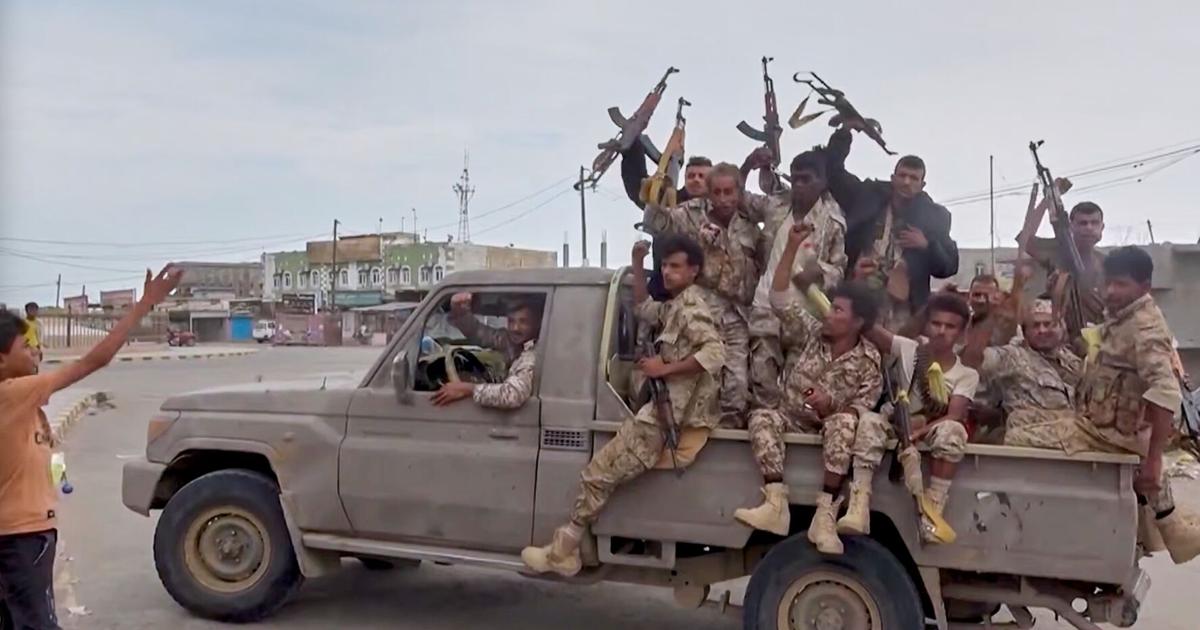 Iranian Revolutionary Guard advisers helped Houthis seize Yemen's Red Sea coast in less than 48 hours, sources tell AP; offensive exploited divisions among Saudi-backed forces