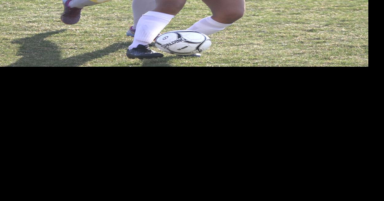 Girls soccer: Ottumwa rolls past Osky | Sports | ottumwacourier.com