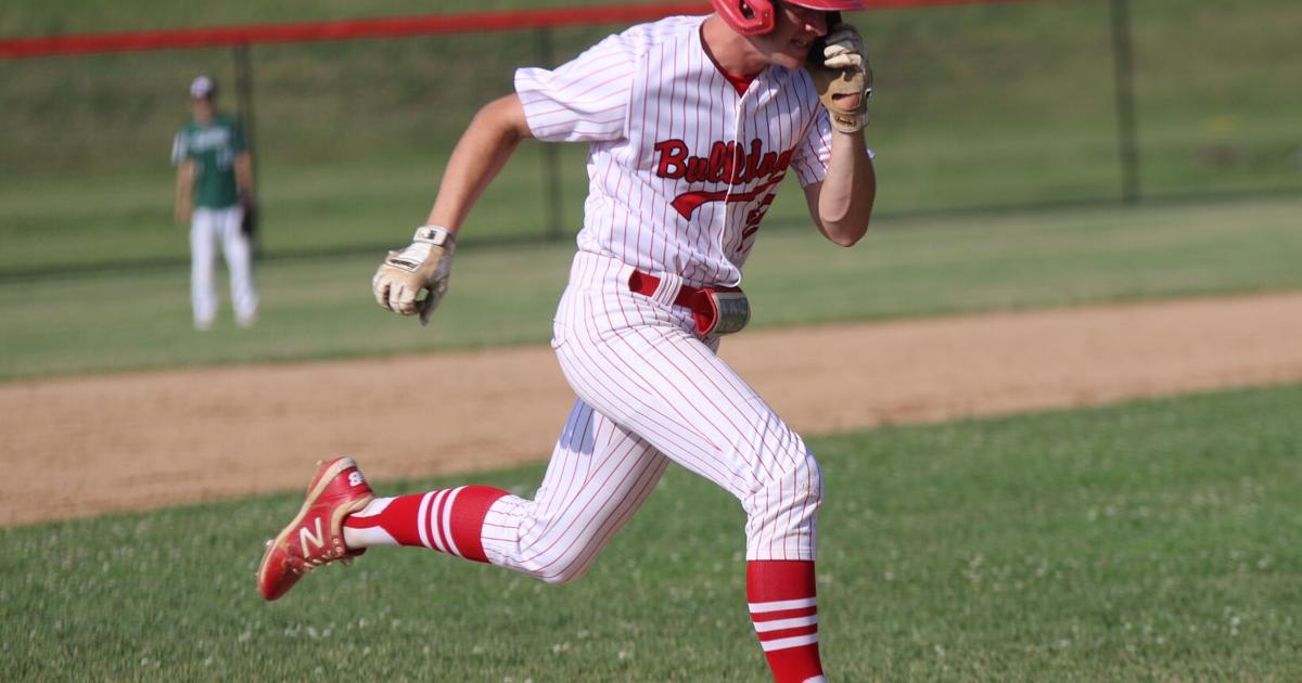Prep baseball: Bulldogs drop postseason preview at Waukee | Sports ...
