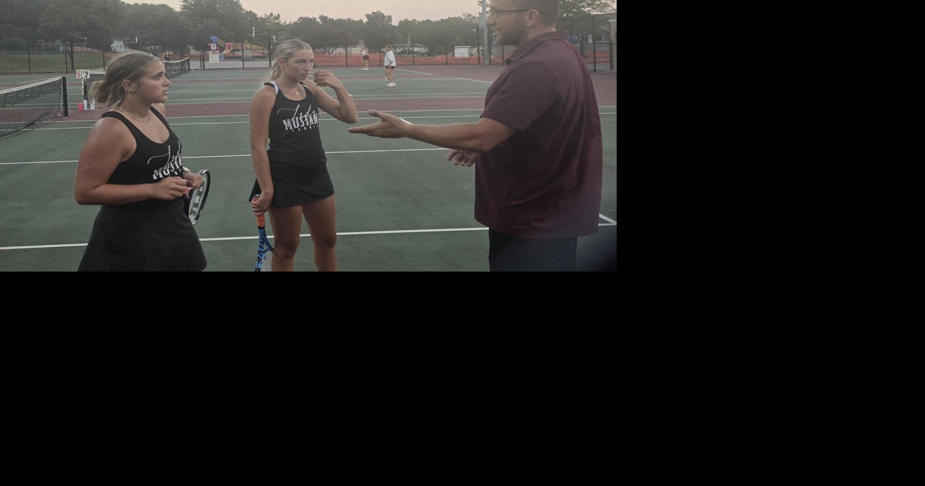 Girls tennis: Mustangs fall to Mount Pleasant on Senior Night