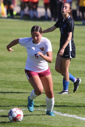 IHCC holds on for Sophomore Day win