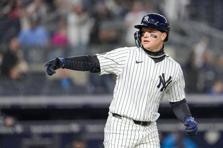 Alex Verdugo gets the Yankees' `dawgs' out, sparking barking ...