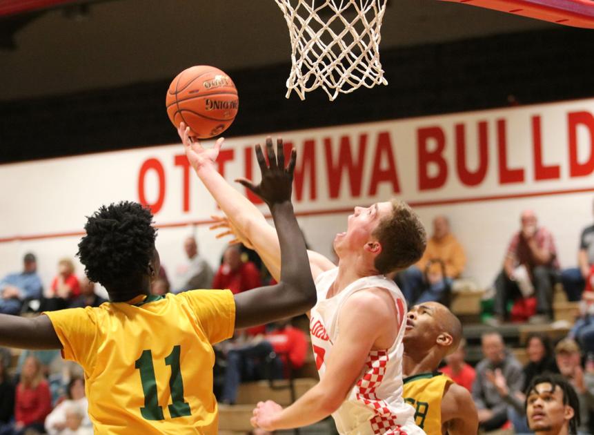 Boys Basketball Down 13 Huskies Rally Past Bulldogs Sports