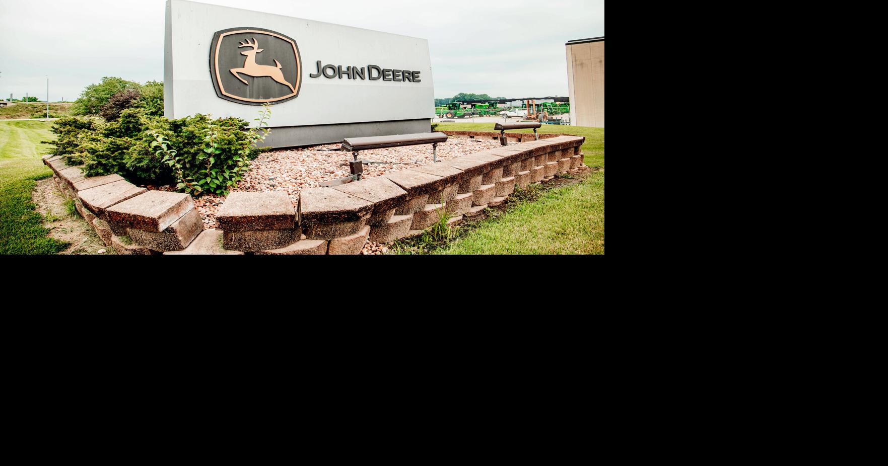 Deere & Co mower production to move from Iowa to Mexico plant