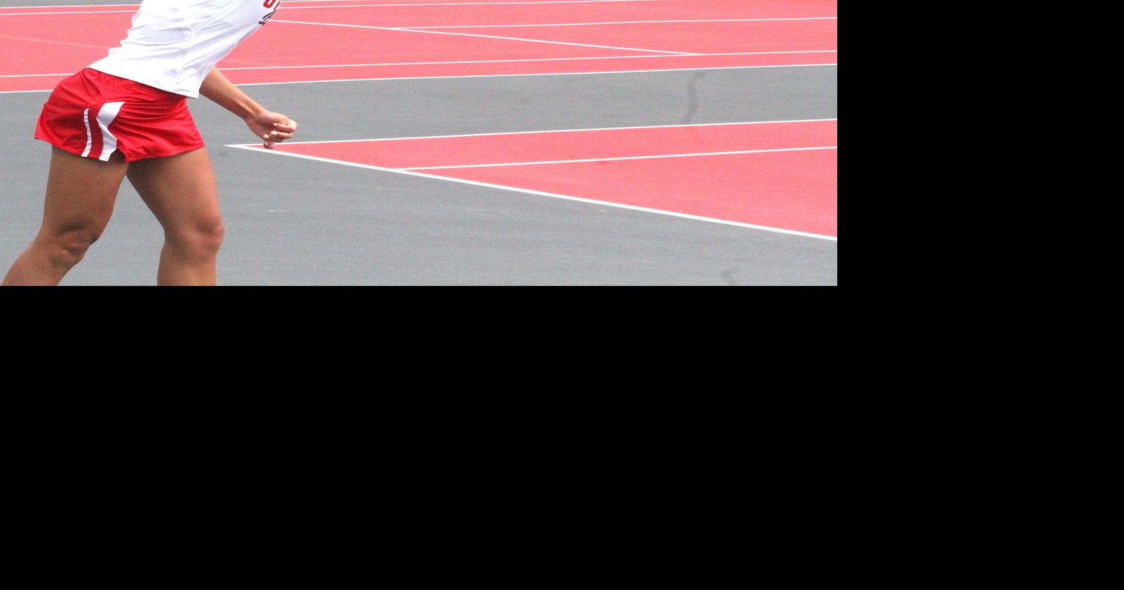 Girls tennis: Bulldogs outlasts Burlington