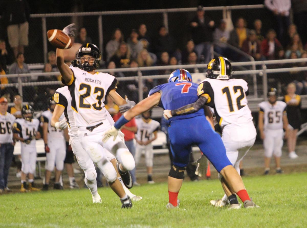 Prep Football Rockets Finish Off Blue Demons Sports
