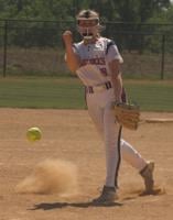 Prep softball: Lady Dees pull away from Chargers in SCC showdown