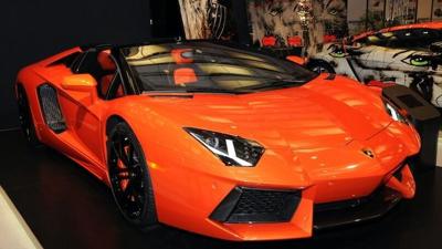 Research 2015
                  Lamborghini Aventador pictures, prices and reviews
