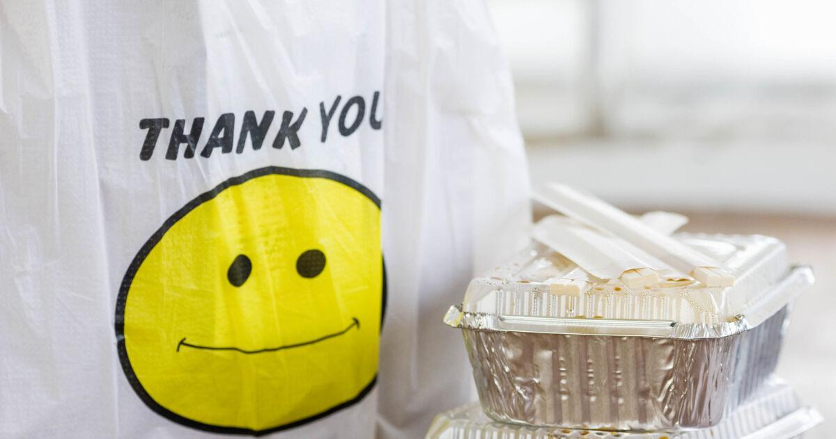 PADNWS-06-05-25 SNAP hot food.jpg