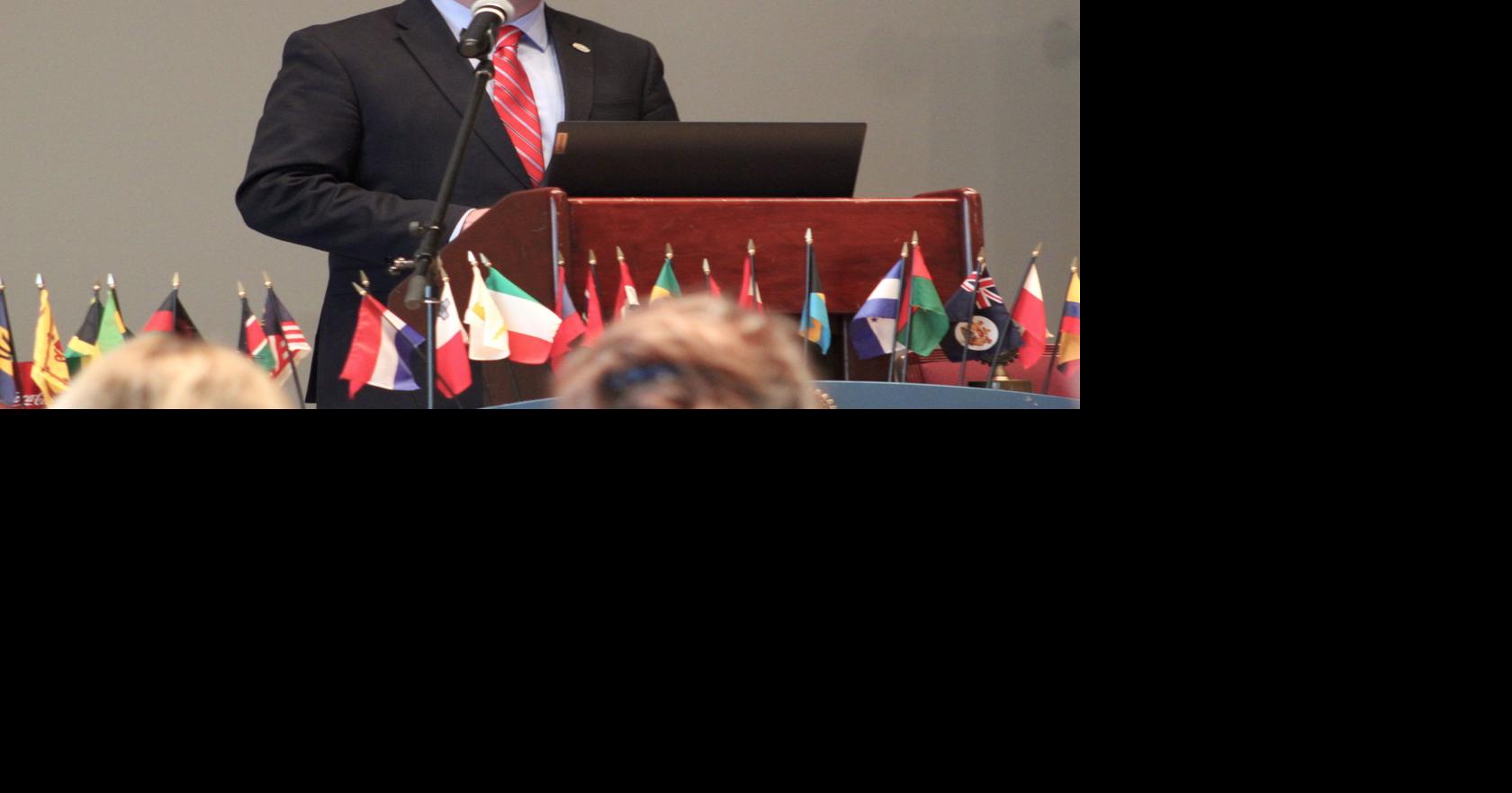 Quarles: FDA should clarify hemp regulations | News