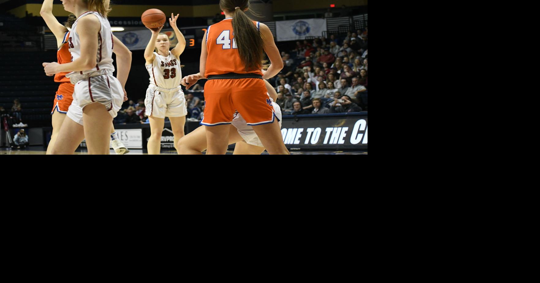 McCracken advances to first region championship with 6352 win over