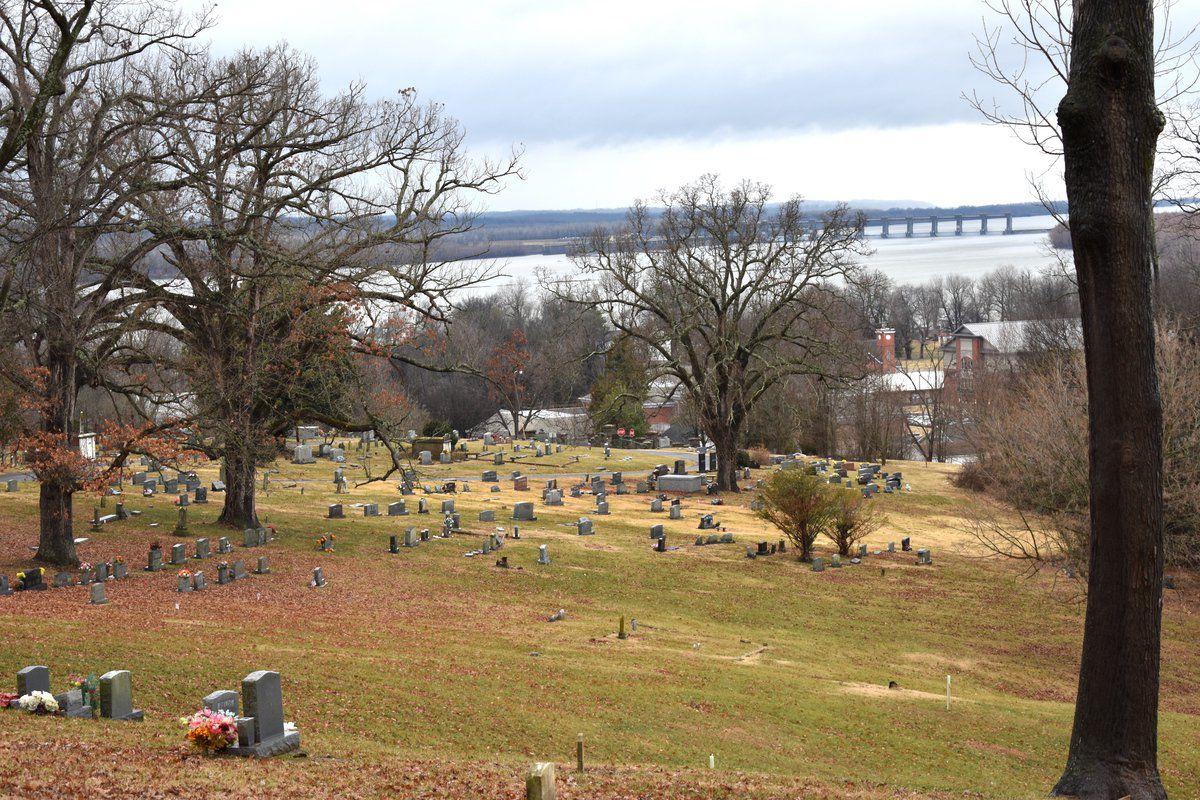 History lives among tombstones at Smithland Cemetery Local News