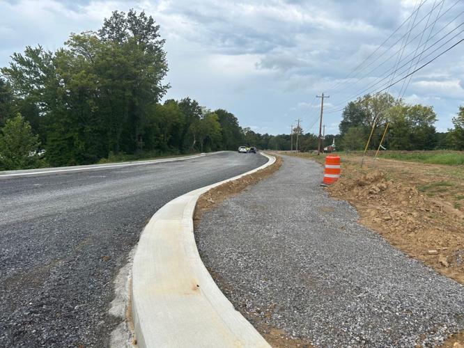 Road work impacts traffic, business in Lone Oak News