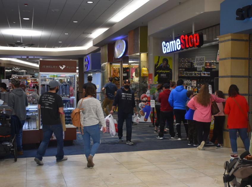 Black Friday kickstarts holiday shopping season