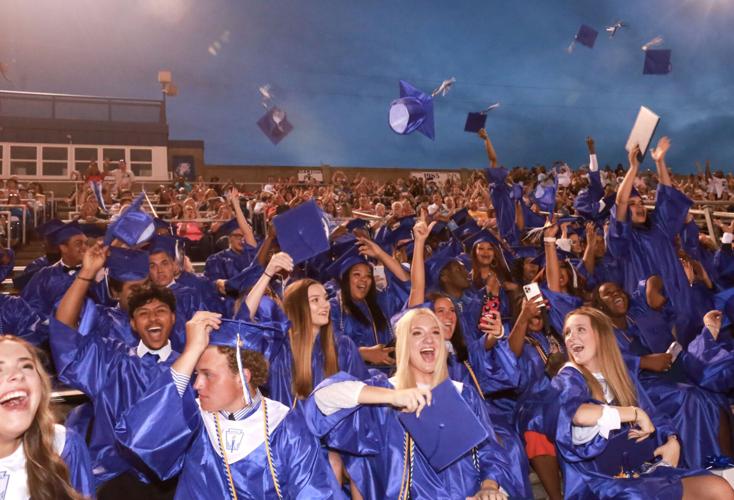 Patht Graduation PTHS graduates 162 in its Class of 2021 | News | paducahsun.com