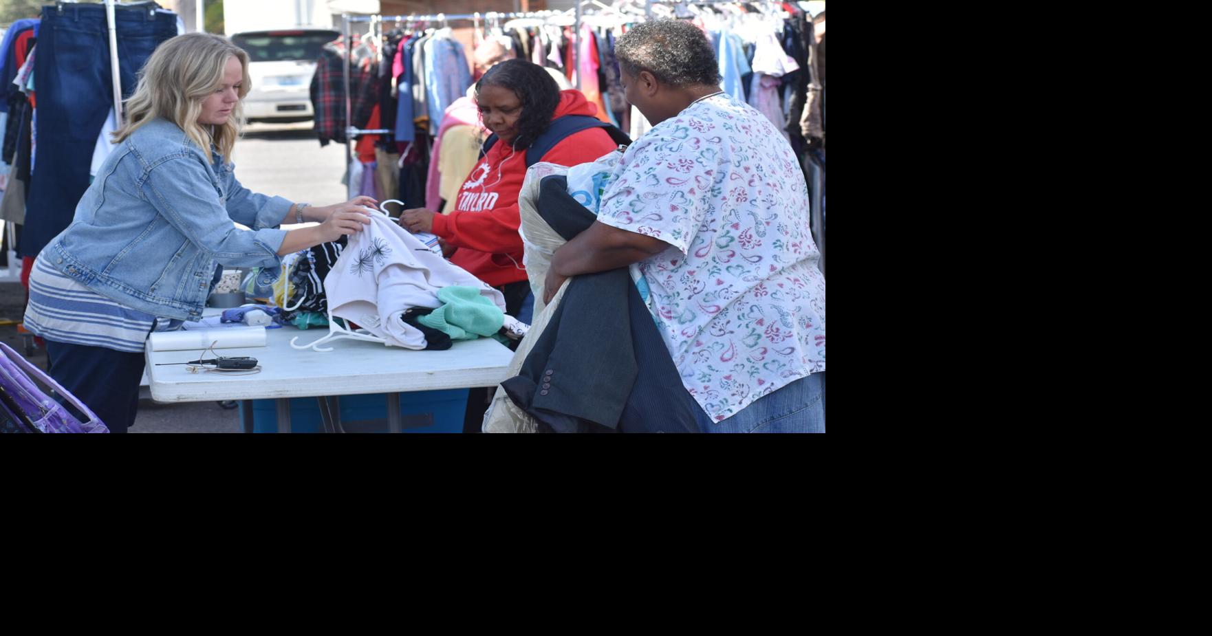 Need winter clothes? Family Service Society&rsquo;s mobile clothing room offering free clothing