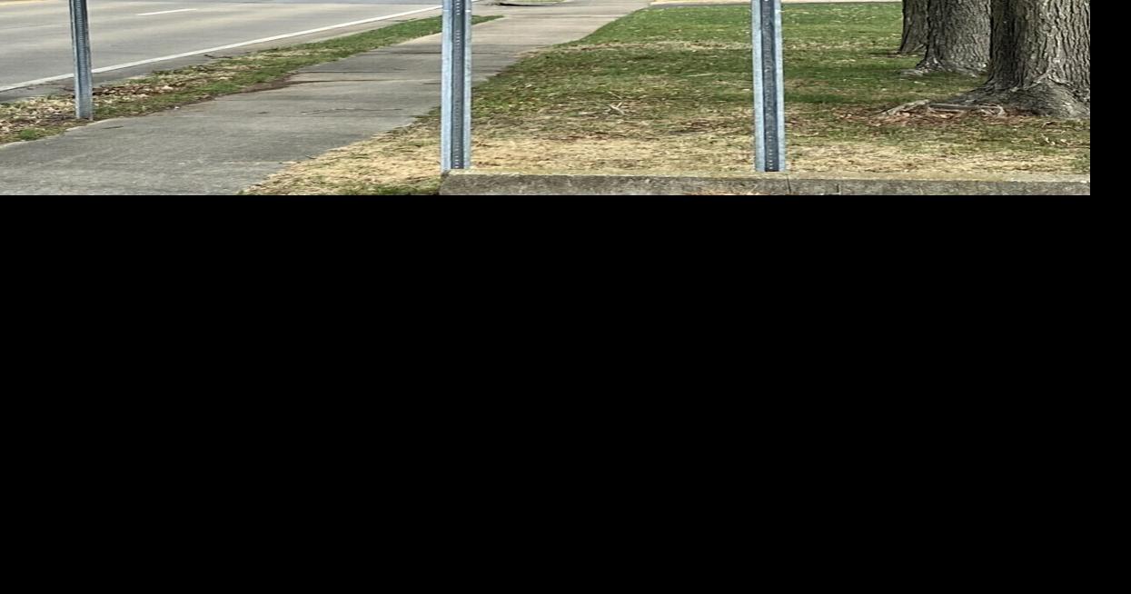Street sign recognizes Paducah Tilghman football champinship success ...