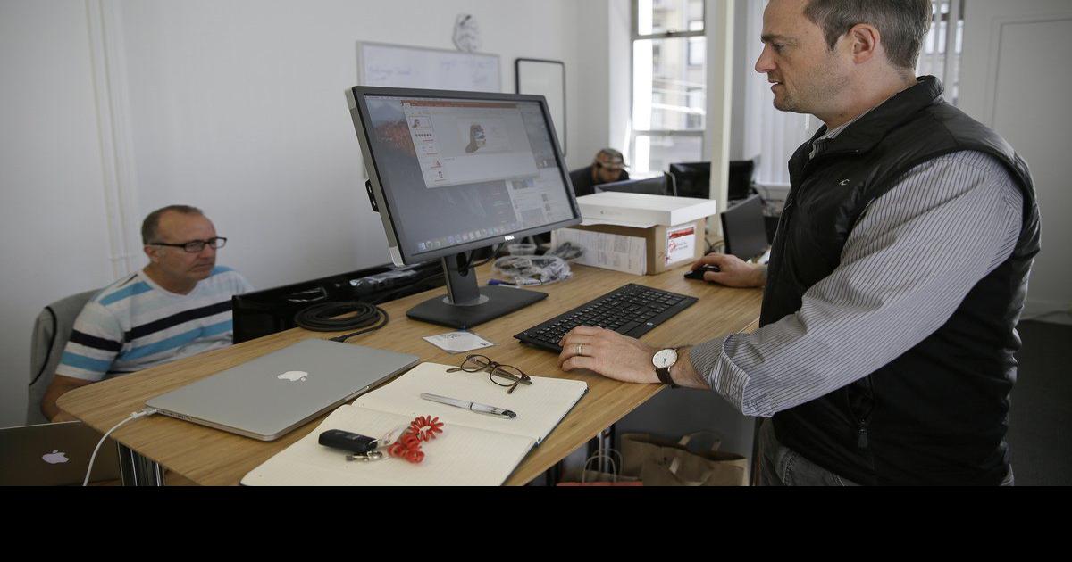 Student loan debt puts kibosh on graduates' startup plans Local News