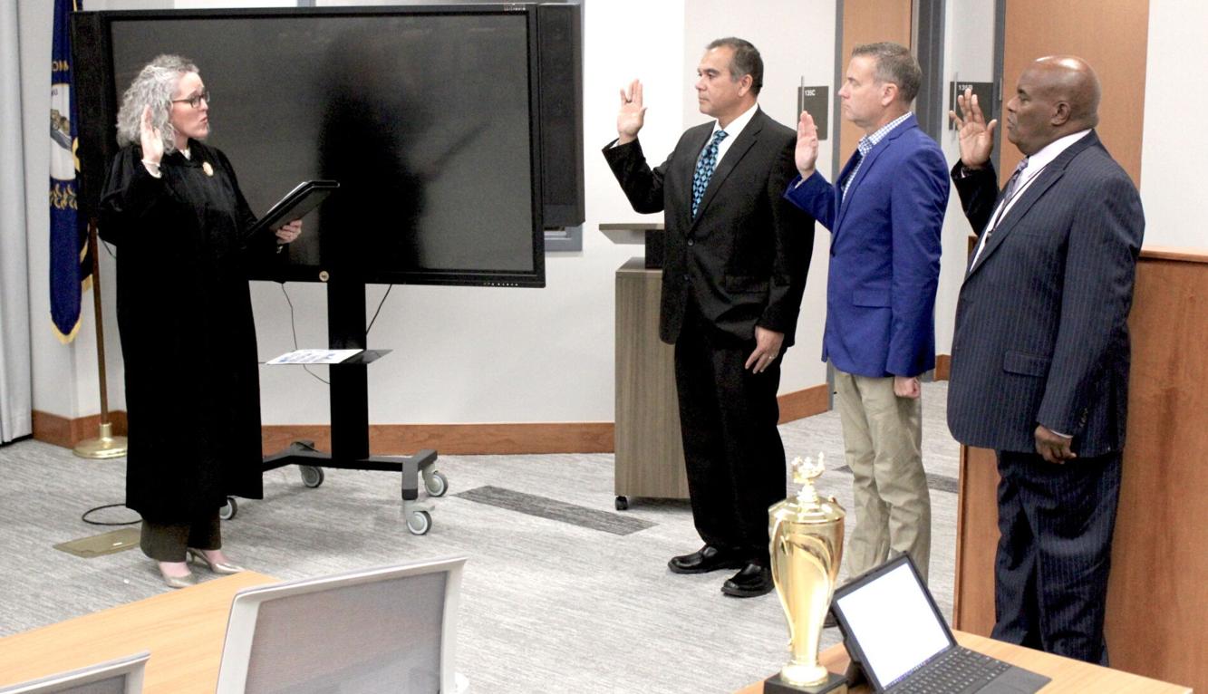 Three officers sworn in for Paducah schools police department News