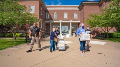 Mccracken Clerk Nearly 16k Mail Ballots Sought For Primary News Paducahsun Com
