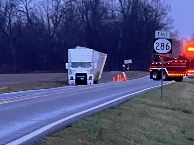 KY 286 in Ballard County blocked by semi crash News