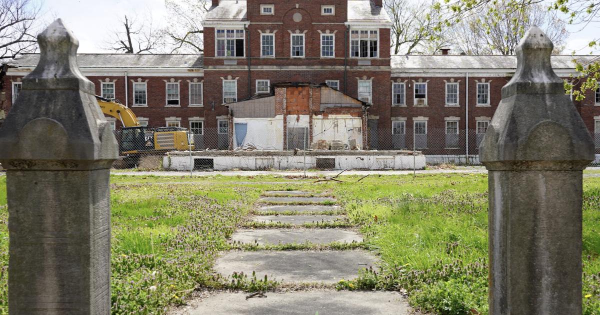 After standing more than 100 years, Katterjohn Building demolition