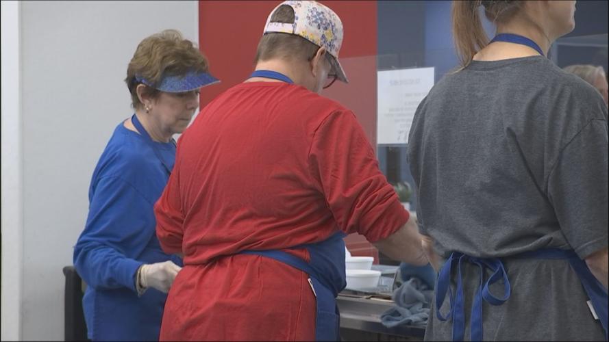 nonprofits-work-to-prepare-christmas-meals-for-those-in-need-news