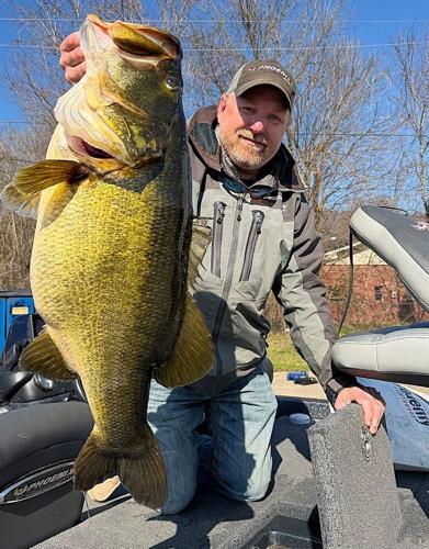 Tenn. record bass.jpg