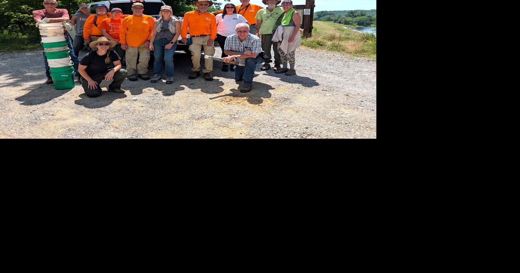 Volunteers spring into action Woodsy Owl style