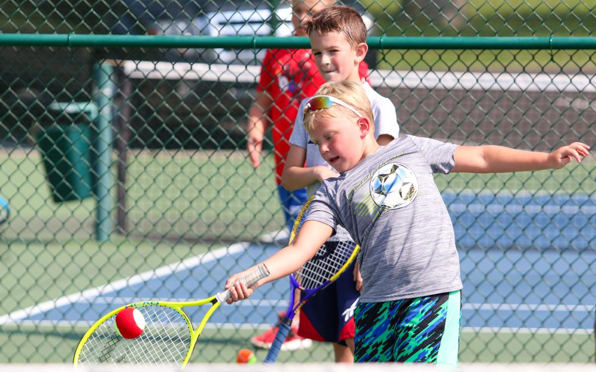 TENNIS1