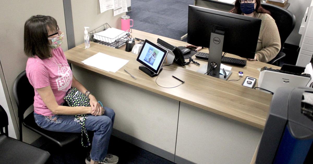 Driver's license duties move from circuit court to licensing office