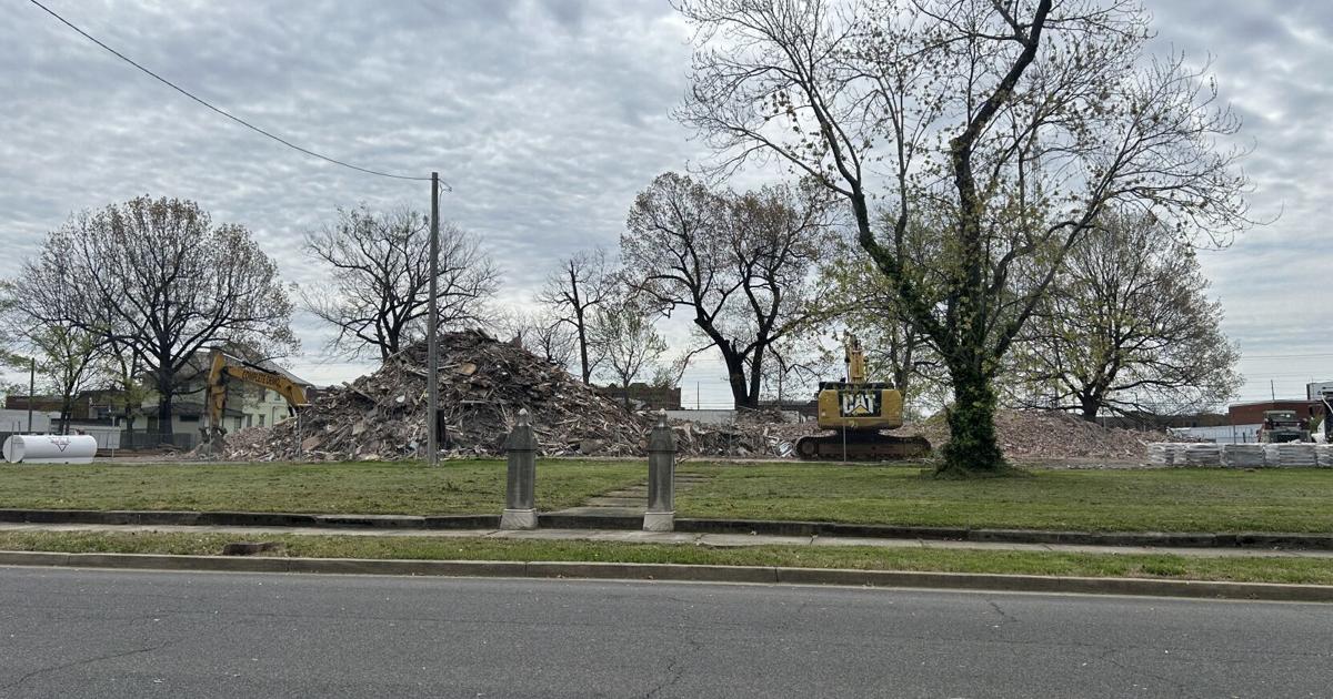 Katterjohn Building torn down, demolition process continues News