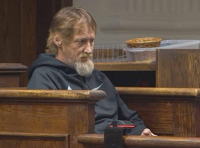 murder_trial_day_two_003.jpg