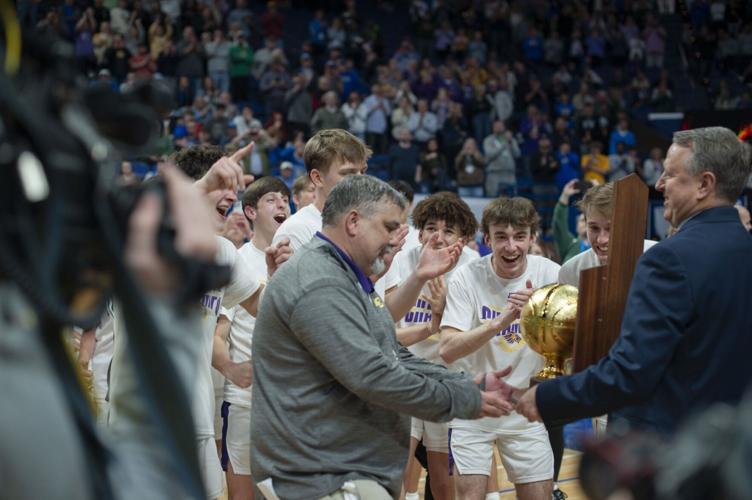 Community responds to Lyon County state championship victory News