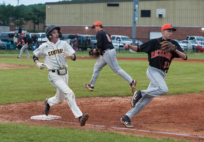 Golden Eagles win extra inning thriller Sports