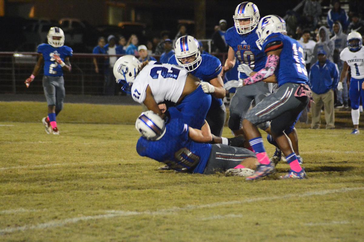 High School Football Crockett S Speed Too Much For Elkhart As