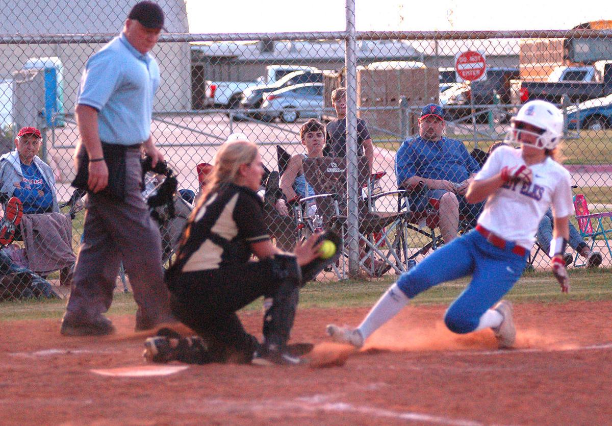 Elkhart softball team slides past Palmer 10 Sports