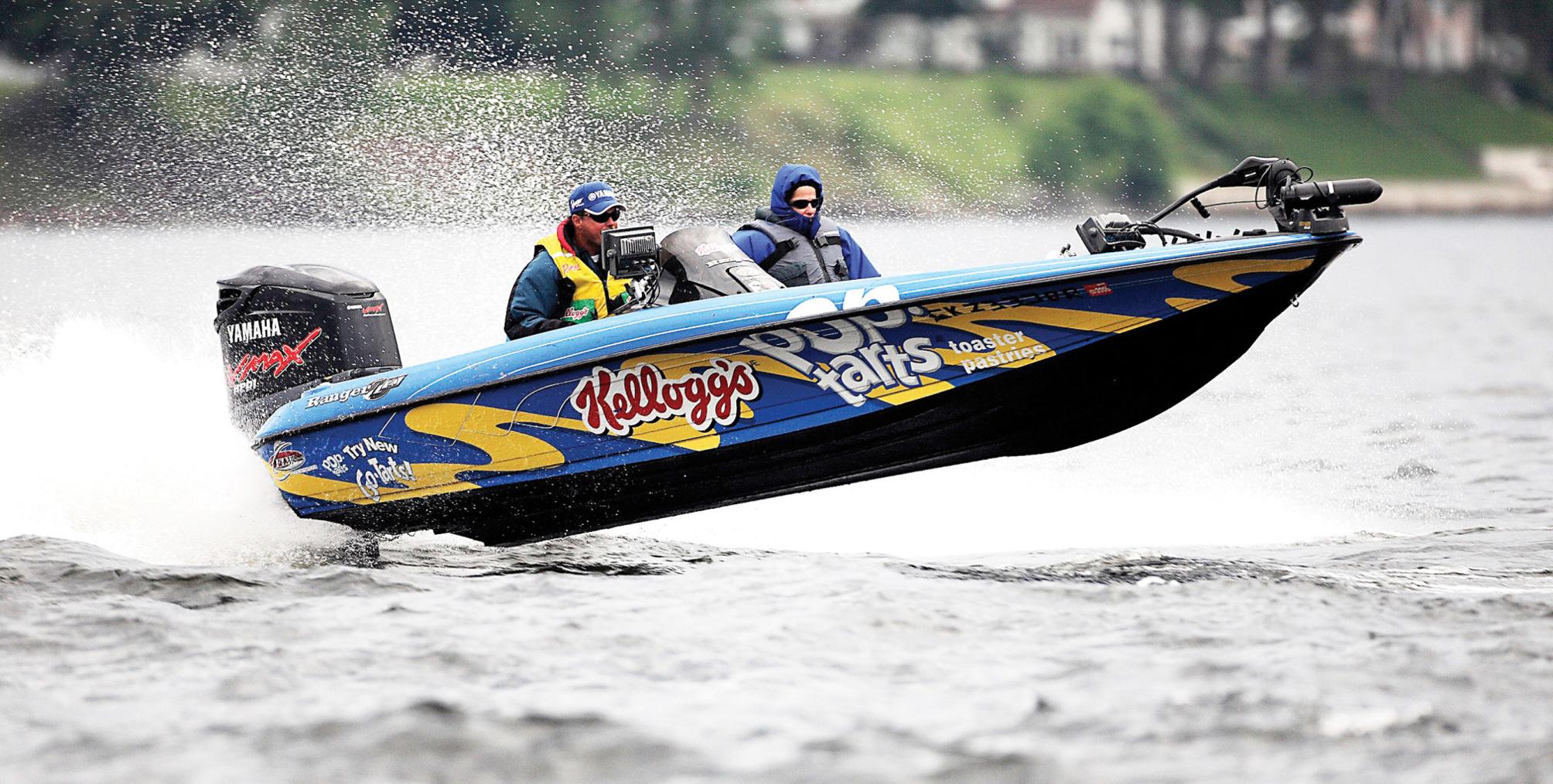 Outdoors Wind, waves make boating dicey Sports