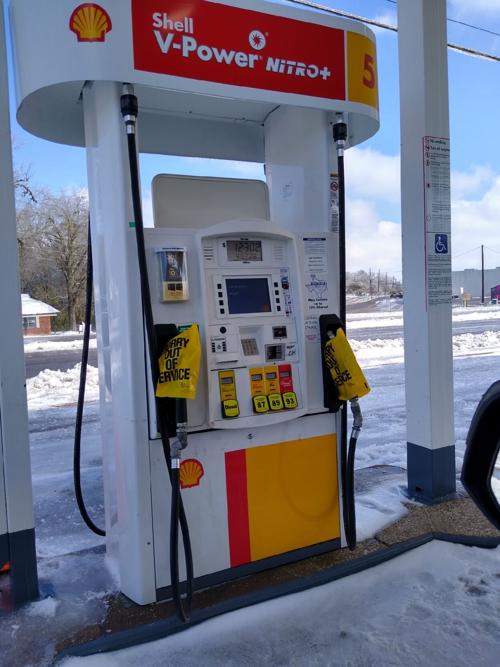 Winter storm halts fuel deliveries