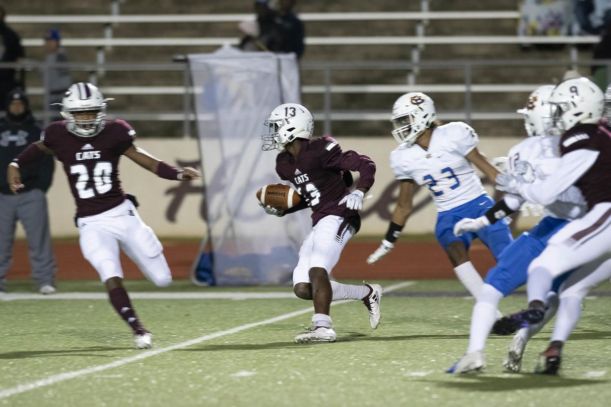 High School Football Davis Scores Six Td As Palestine Defeats