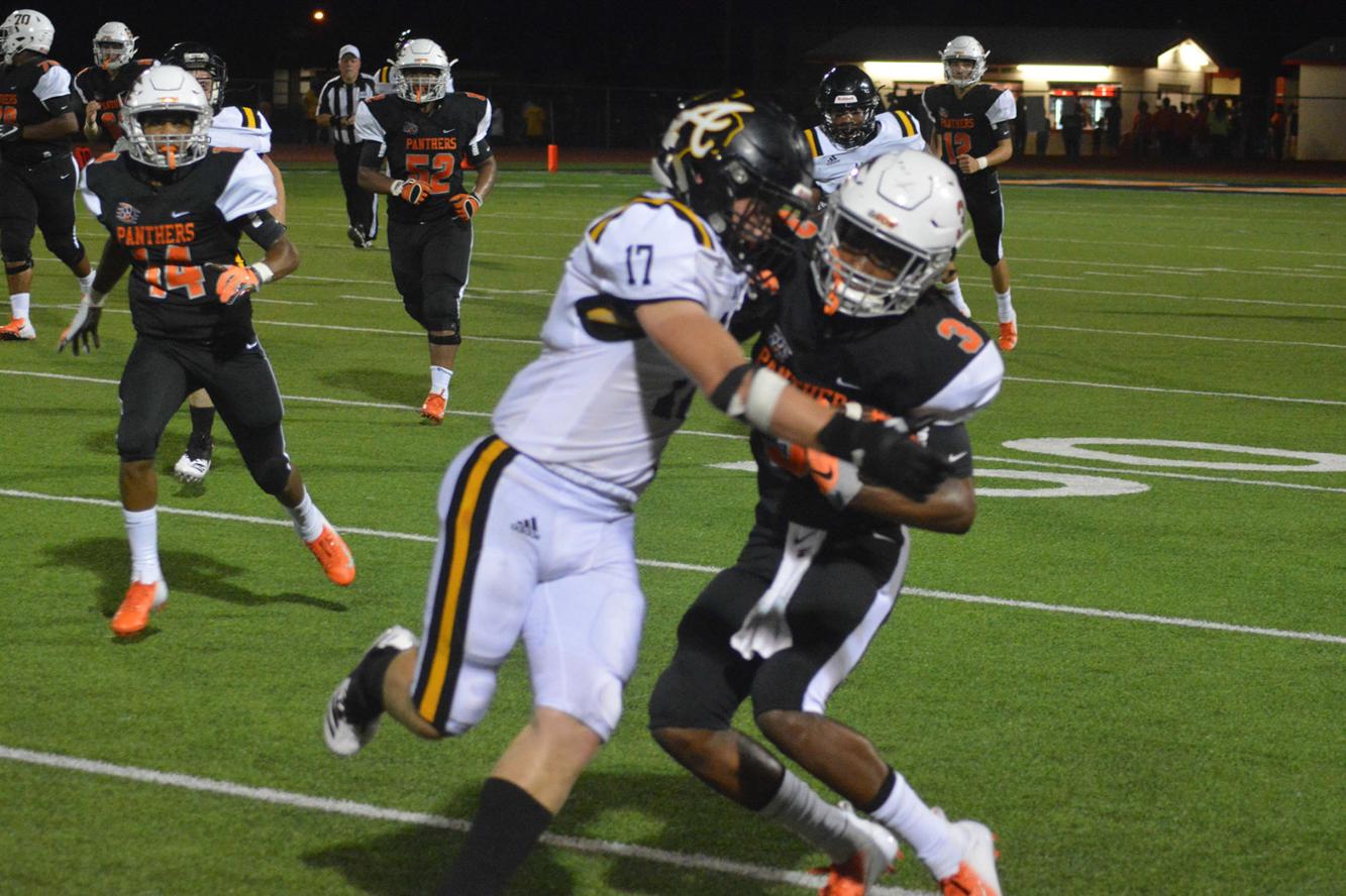 High school football Westwood, Buffalo game a clash of styles Sports