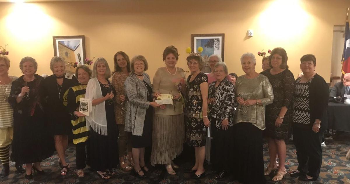 Gold thumbs: Local Garden Club wins state title
