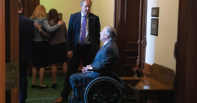 An emboldened Ken Paxton returns to a battered attorney general's office | News - Vimarsana News