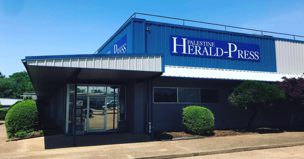 Building for sale, PHP in search of new location