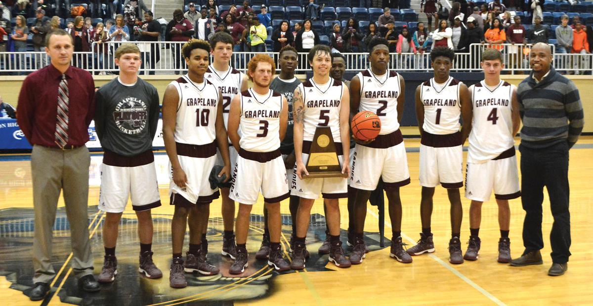 SANDIES HEADING TO SAN ANTONIO Grapeland boys basketball team stuns